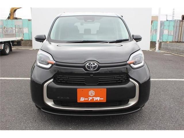 TOYOTA SIENTA HYBRID 2022 Image 31