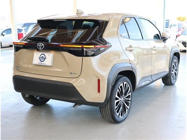 TOYOTA YARIS CROSS HYBRID 2025 Image 31