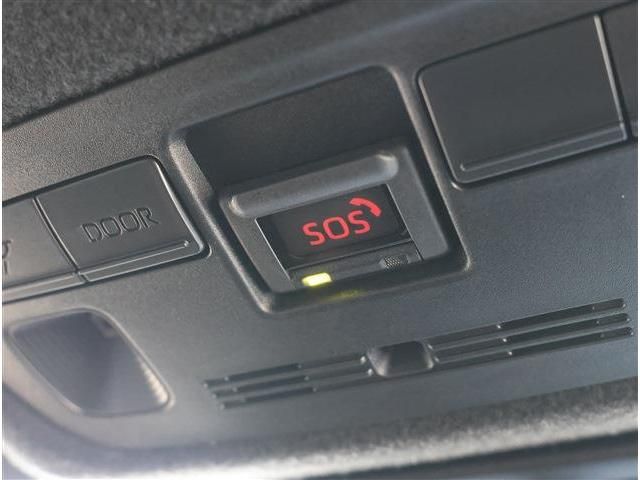 TOYOTA YARIS CROSS HYBRID 2025 Image 31