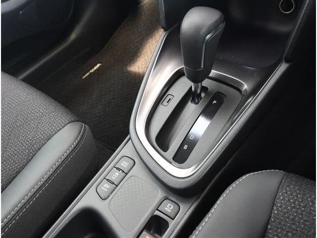 TOYOTA YARIS CROSS HYBRID 2025 Image 31