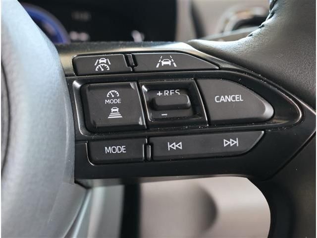 TOYOTA YARIS CROSS HYBRID 2025 Image 31