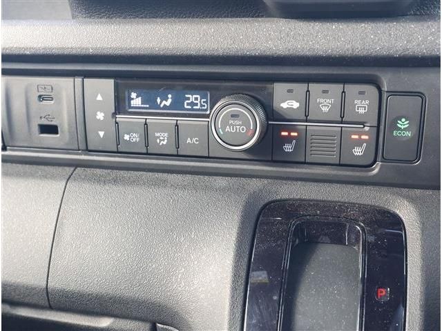 HONDA N BOX CUSTOM 2023 Image 31