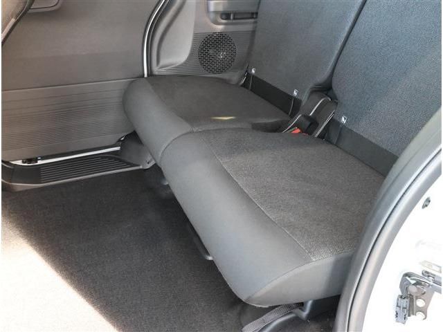 HONDA N BOX CUSTOM 2023 Image 31