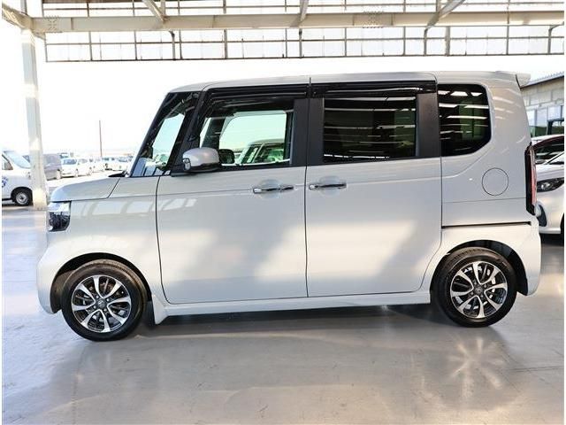 HONDA N BOX CUSTOM 2023 Image 31