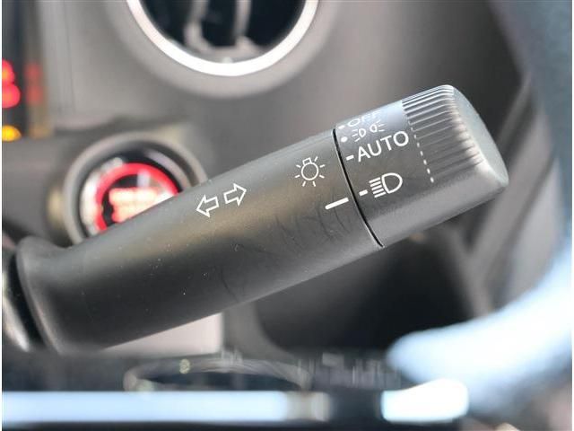 HONDA N BOX CUSTOM 2023 Image 31