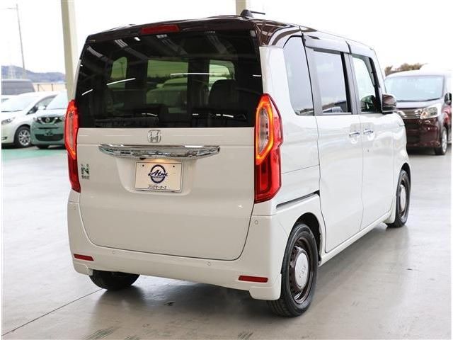 HONDA N BOX 2021 Image 31