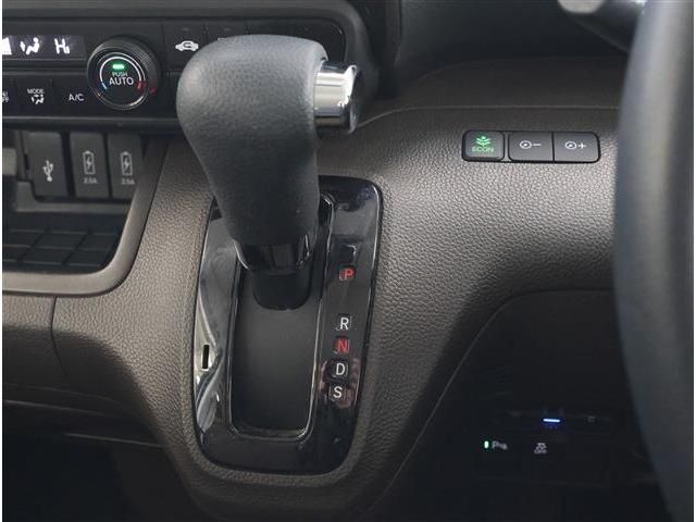 HONDA N BOX 2021 Image 31