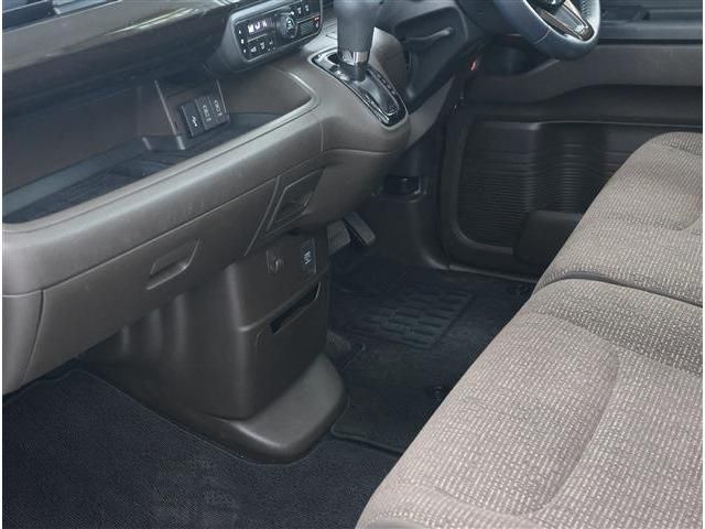 HONDA N BOX 2021 Image 31