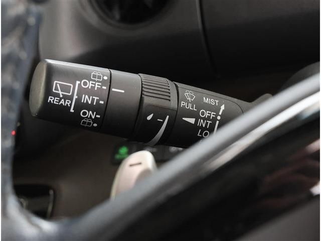 HONDA N BOX 2021 Image 31