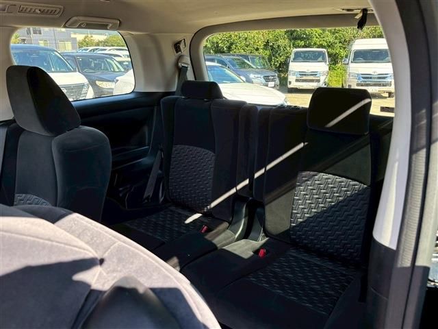 TOYOTA VELLFIRE 2015 Image 31