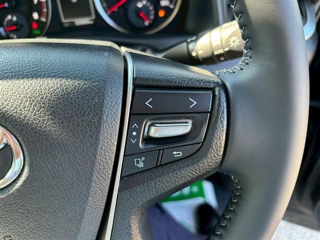 TOYOTA VELLFIRE 2015 Image 31