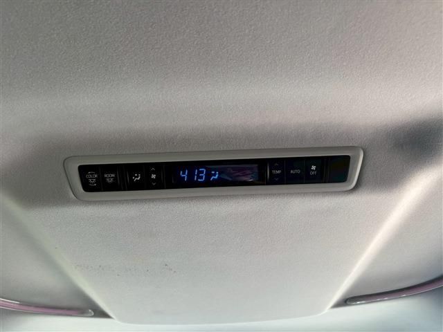 TOYOTA VELLFIRE 2015 Image 31