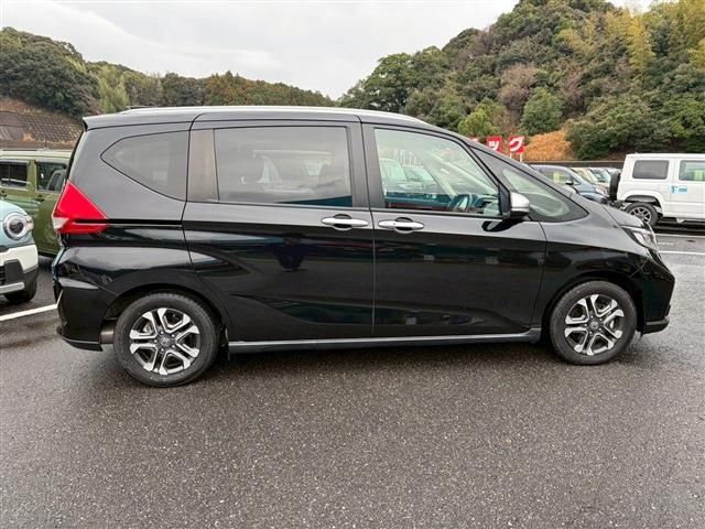HONDA FREED HYBRID 2023 Image 31