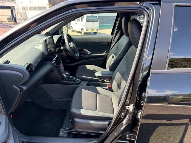 TOYOTA YARIS CROSS 2025 Image 31