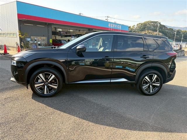 NISSAN X-TRAIL HYBRID 4WD 2025 Image 31
