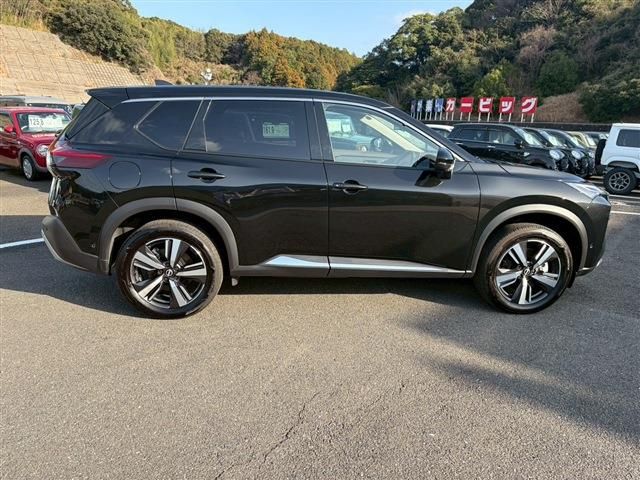 NISSAN X-TRAIL HYBRID 4WD 2025 Image 31