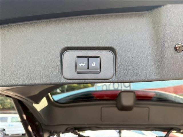 NISSAN X-TRAIL HYBRID 4WD 2025 Image 31