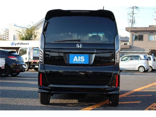 HONDA N BOX CUSTOM 2023 Image 31