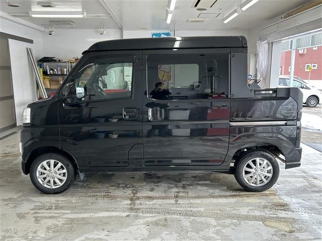 DAIHATSU HIJET DECKVAN 4WD 2025 Image 31