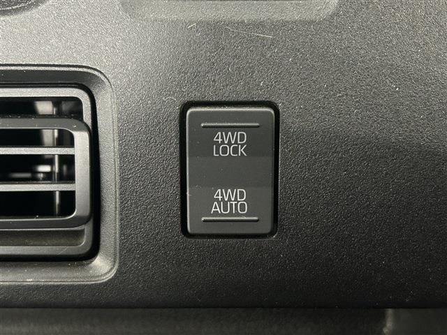 DAIHATSU HIJET DECKVAN 4WD 2025 Image 31