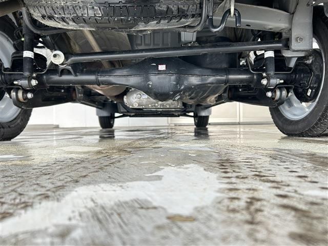 DAIHATSU HIJET DECKVAN 4WD 2025 Image 31