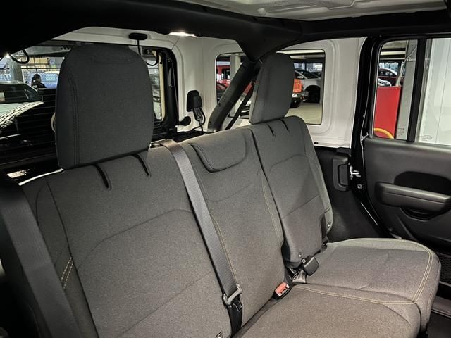 JEEP WRANGLER UNLIMI 2025 Image 31