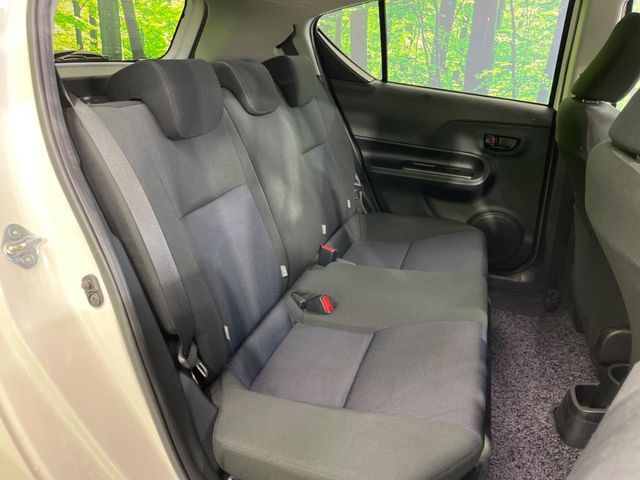 TOYOTA AQUA 2015 Image 31