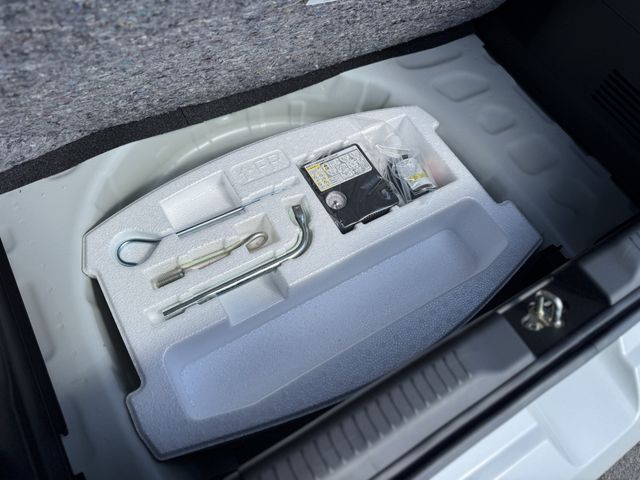 SUZUKI SWIFT 2024 Image 31