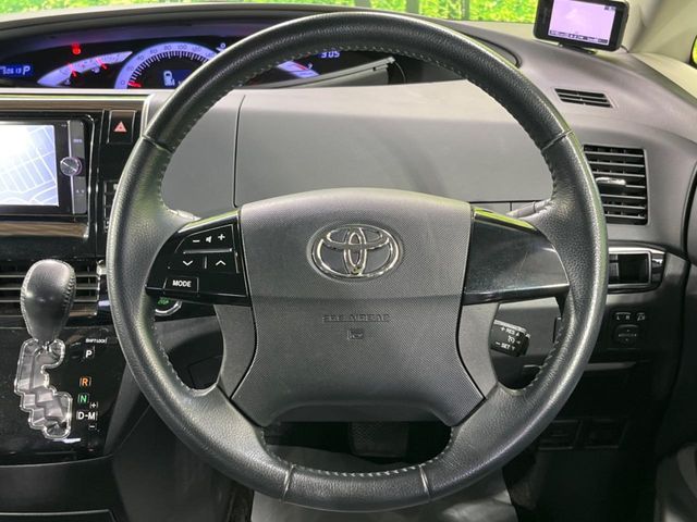 TOYOTA ESTIMA 2014 Image 31