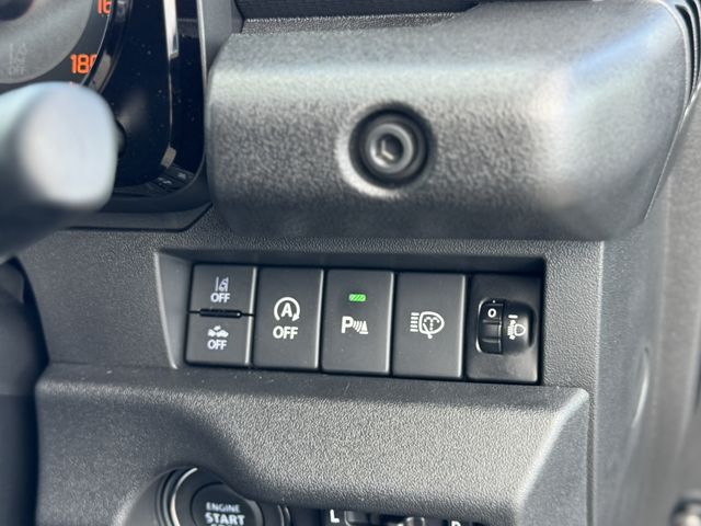 SUZUKI JIMNY NOMADE 2026 Image 31