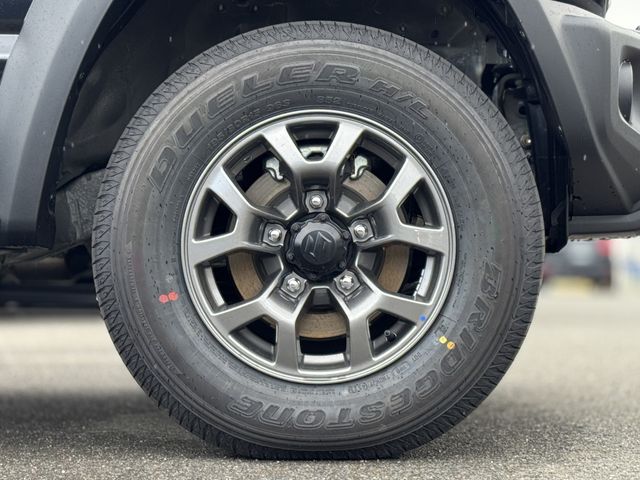 SUZUKI JIMNY NOMADE 2025 Image 31