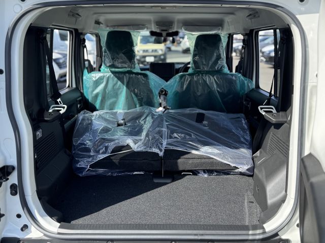 SUZUKI JIMNY NOMADE 2025 Image 31