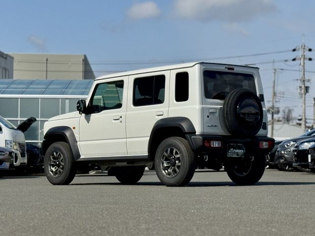 SUZUKI JIMNY NOMADE 2025 Image 31