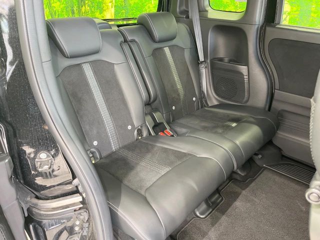 HONDA N BOX CUSTOM 2022 Image 31