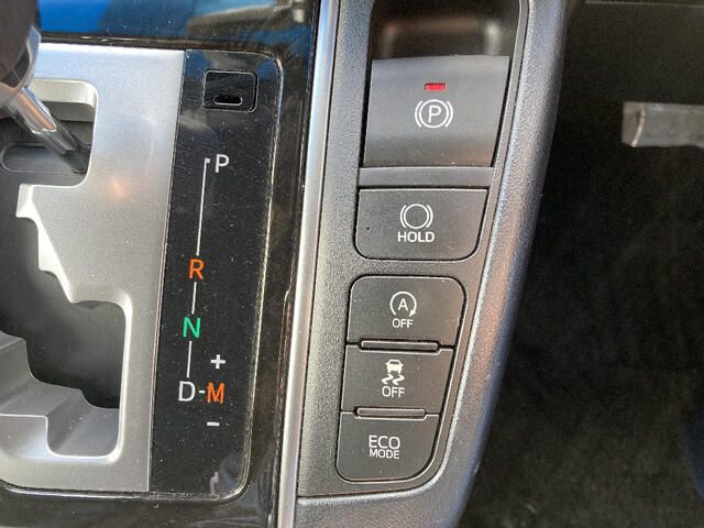 TOYOTA VELLFIRE 4WD 2017 Image 31