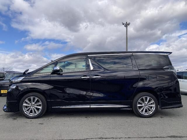 TOYOTA VELLFIRE 4WD 2017 Image 31