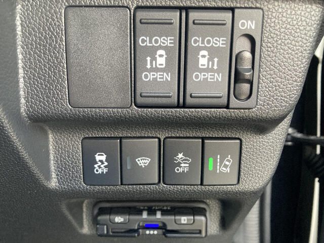 HONDA FREED 4WD 2023 Image 31