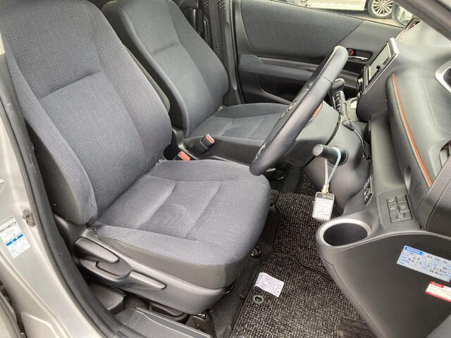 TOYOTA SIENTA 4WD 2015 Image 31