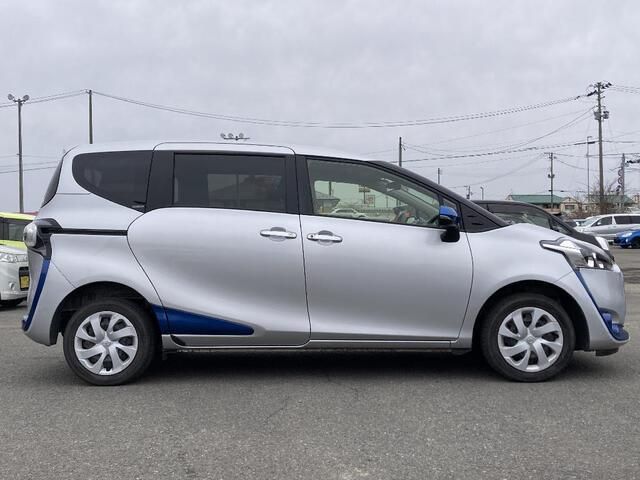 TOYOTA SIENTA 4WD 2015 Image 31