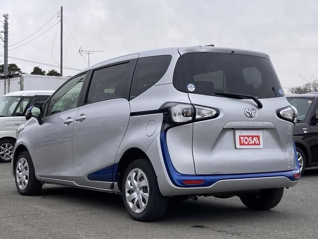 TOYOTA SIENTA 4WD 2015 Image 31