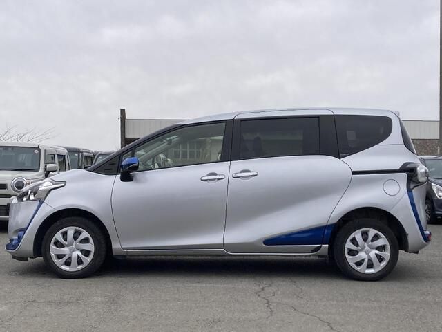 TOYOTA SIENTA 4WD 2015 Image 31