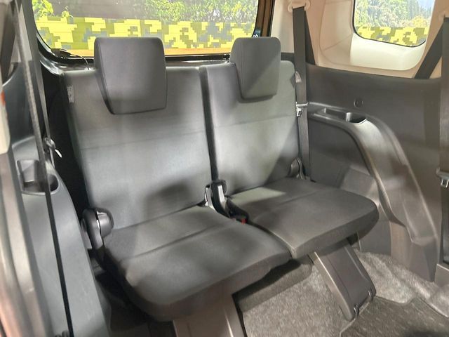 TOYOTA SIENTA HYBRID 2023 Image 31