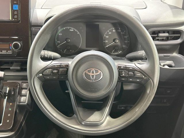 TOYOTA SIENTA HYBRID 2023 Image 31