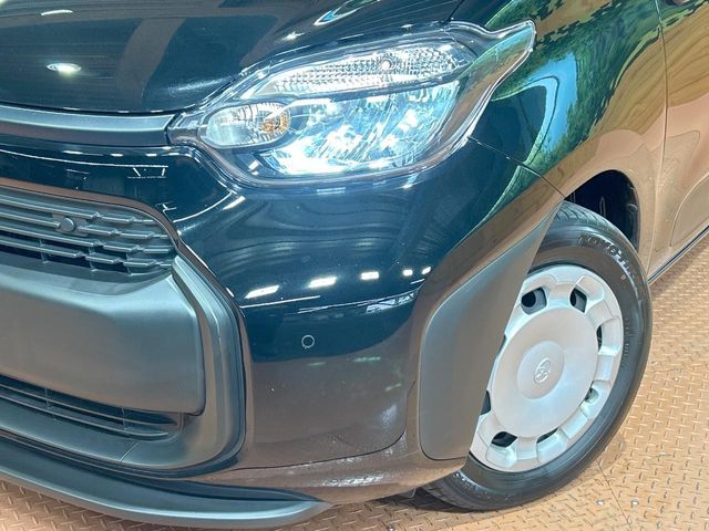 TOYOTA SIENTA HYBRID 2023 Image 31