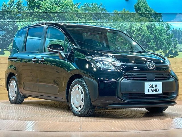 TOYOTA SIENTA HYBRID 2023 Image 31