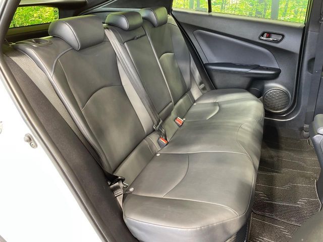 TOYOTA PRIUS 2019 Image 31