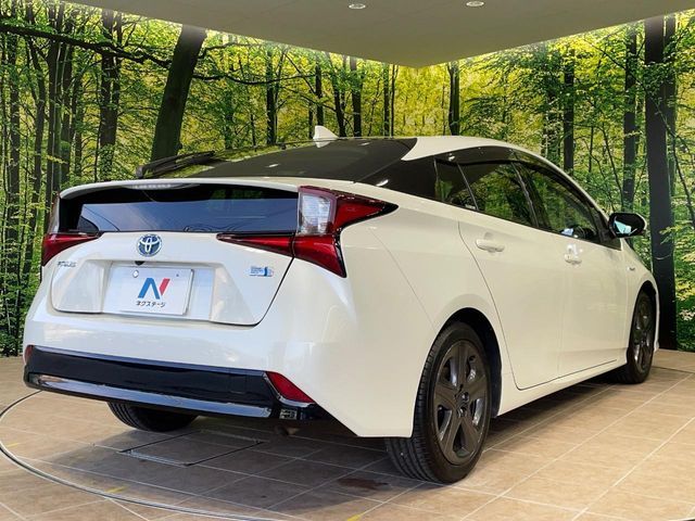 TOYOTA PRIUS 2019 Image 31