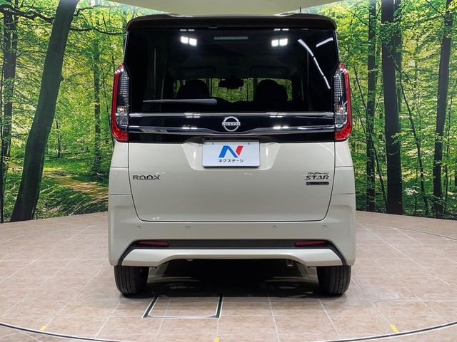 NISSAN ROOX 2023 Image 31