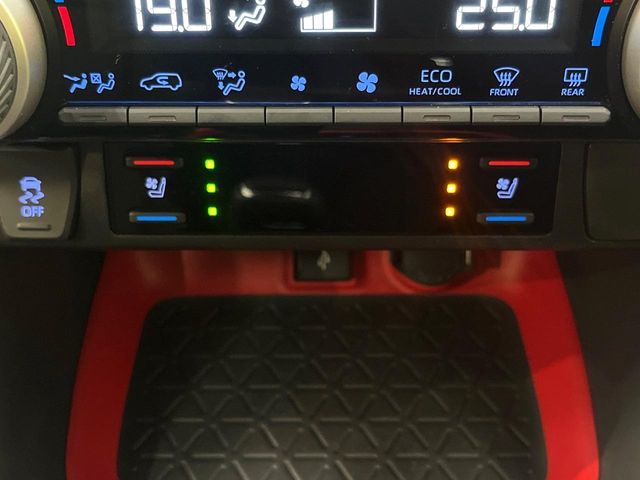 TOYOTA RAV4 4WD 2021 Image 31