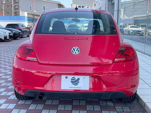 VOLKSWAGEN THE BEETL 2015 Image 31